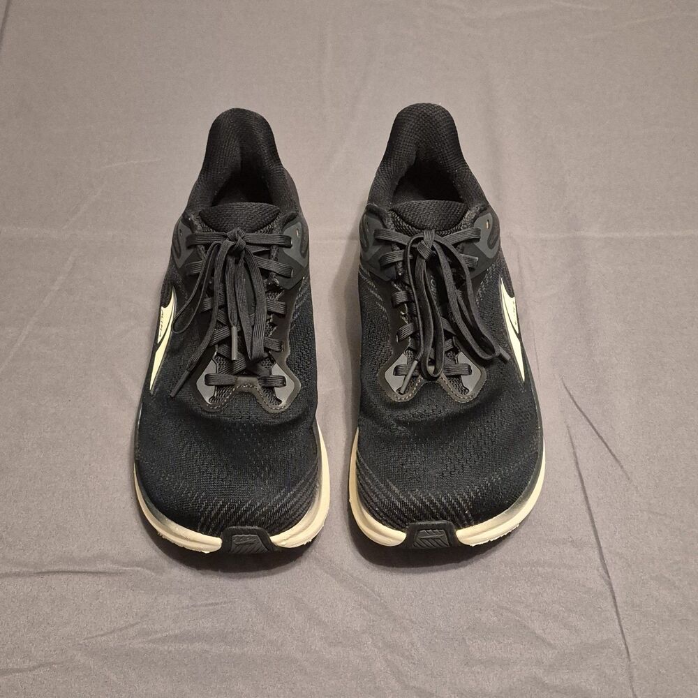 Altra Torin 8 Women Size 7.5 Wide Athletic Running Shoes Sneakers AL0A85QK010